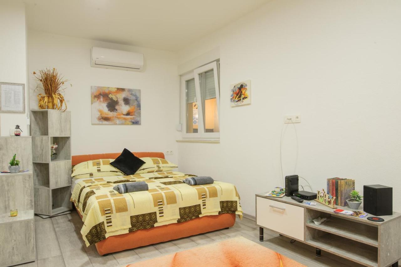 Studio Apartments Kim - Dilberovic Mostar Exterior photo
